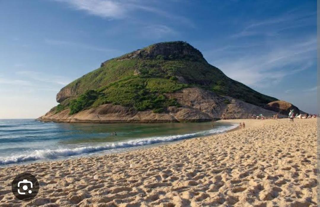 Apartment Kitnet A Uma Quadra Da Praia. *